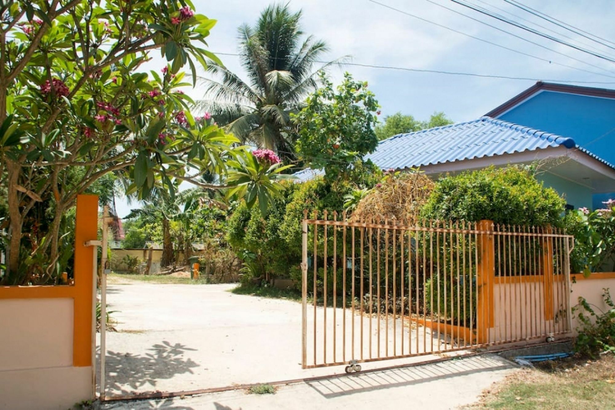 Aquatoria Phuket Bangtao Villa Surin Beach  Exterior foto